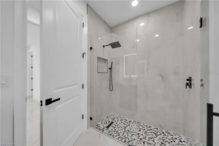 1209 15th Ter, Cape Coral, Florida 33909