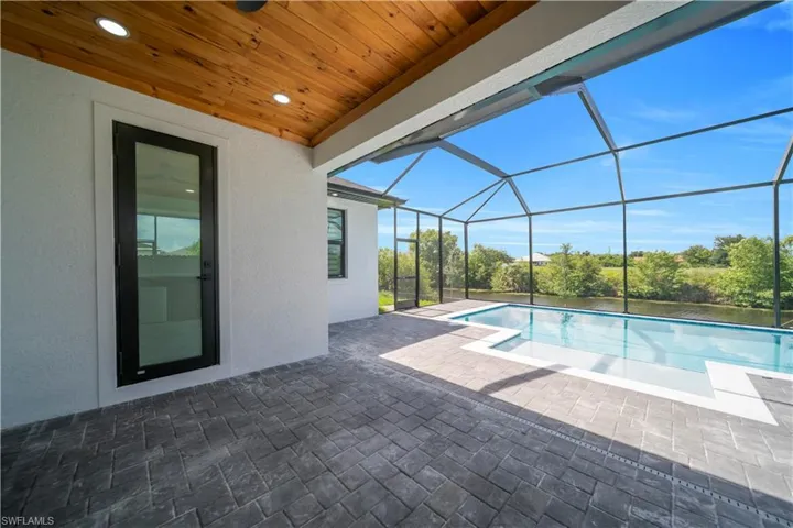 1209 15th Ter, Cape Coral, Florida 33909