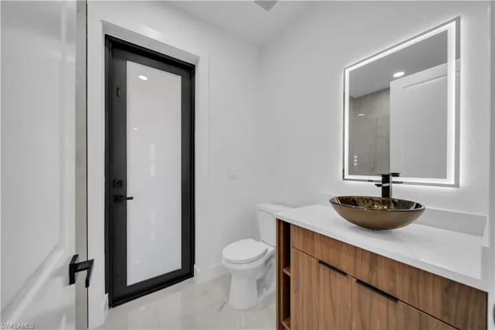 1209 15th Ter, Cape Coral, Florida 33909