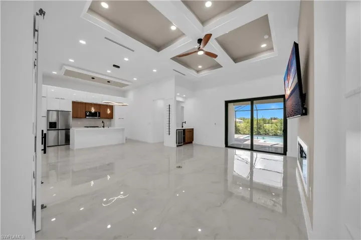 1209 15th Ter, Cape Coral, Florida 33909