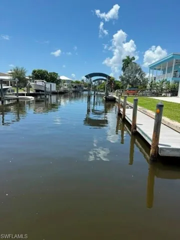 5127 Curlew Dr, St. James City, Florida 33956