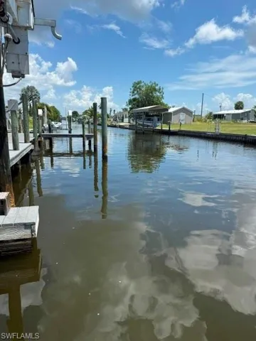 5127 Curlew Dr, St. James City, Florida 33956