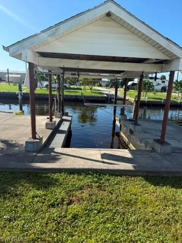 5127 Curlew Dr, St. James City, Florida 33956