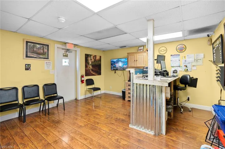2945  Walpear  ST, Fort Myers, FL 33916