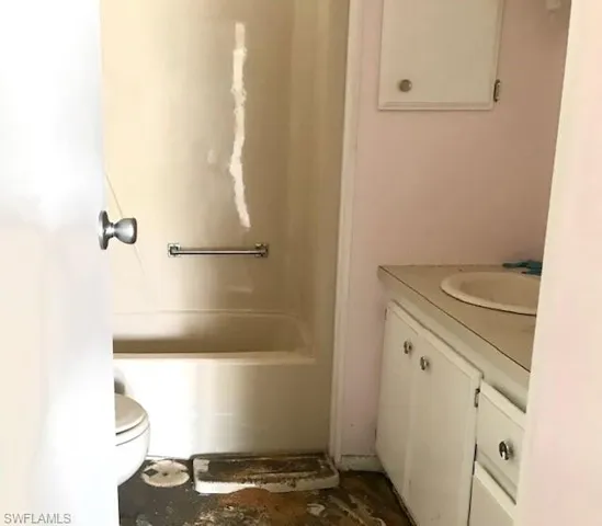5524  Ben Franklin  LN, North Fort Myers, FL 33917