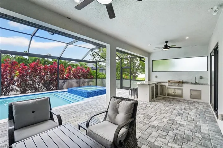 3724 SW 3rd  ST, Cape Coral, FL 33991