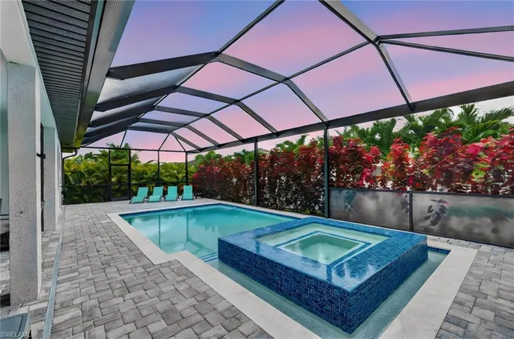 3724 SW 3rd  ST, Cape Coral, FL 33991