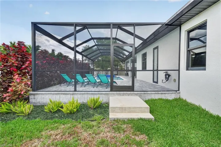 3724 SW 3rd  ST, Cape Coral, FL 33991