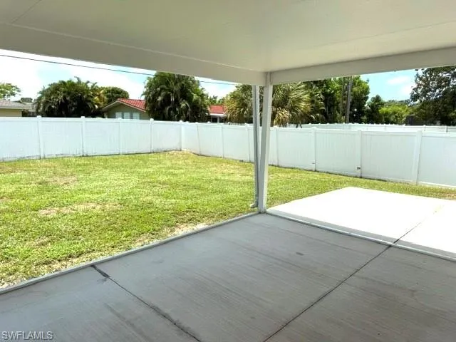 318 Se 46th Ln, Cape Coral, Florida 33904