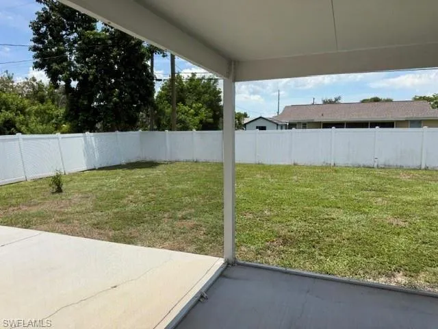 318 Se 46th Ln, Cape Coral, Florida 33904