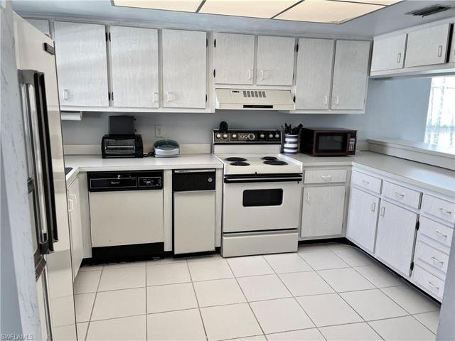 185 Palm DR # K, NAPLES FL 34112