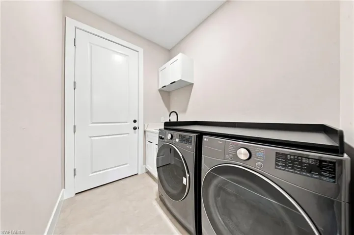 5221 Hickory Wood Dr, Naples, Florida 34119