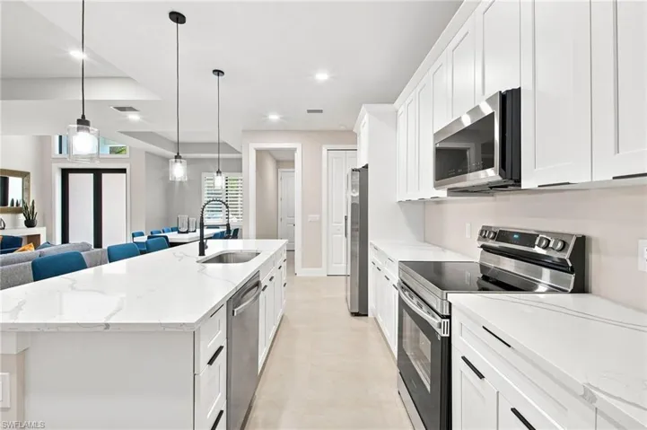 5221 Hickory Wood Dr, Naples, Florida 34119