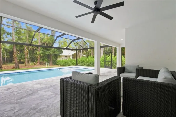 5221 Hickory Wood Dr, Naples, Florida 34119