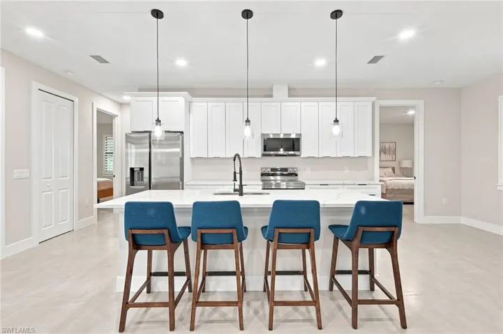 5221 Hickory Wood Dr, Naples, Florida 34119