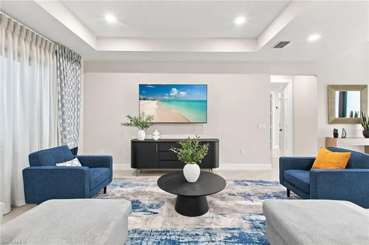 5221 Hickory Wood Dr, Naples, Florida 34119