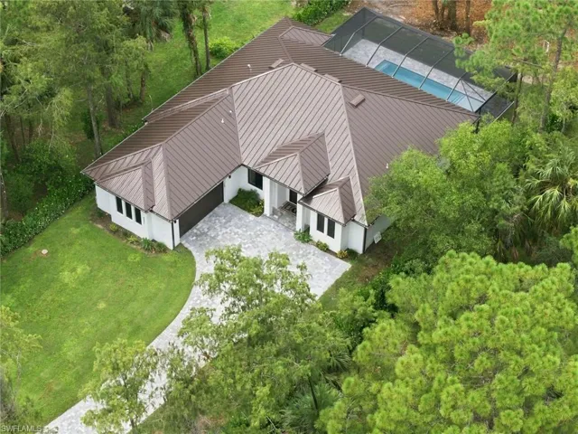 5221 Hickory Wood Dr, Naples, Florida 34119