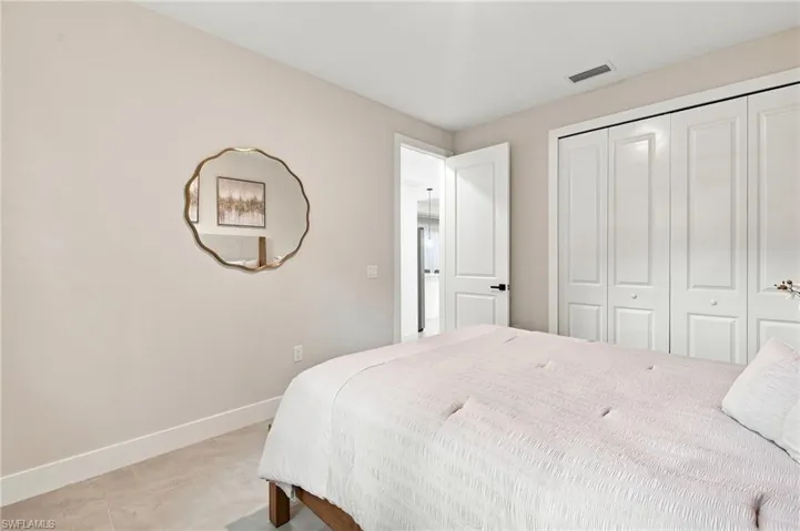 5221 Hickory Wood Dr, Naples, Florida 34119