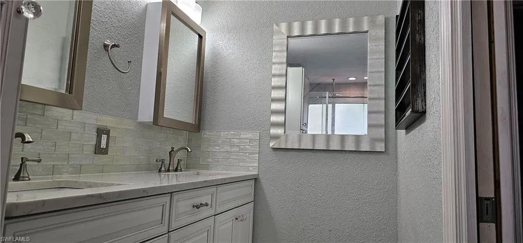 15131  Piping Plover  CT, North Fort Myers, FL 33917