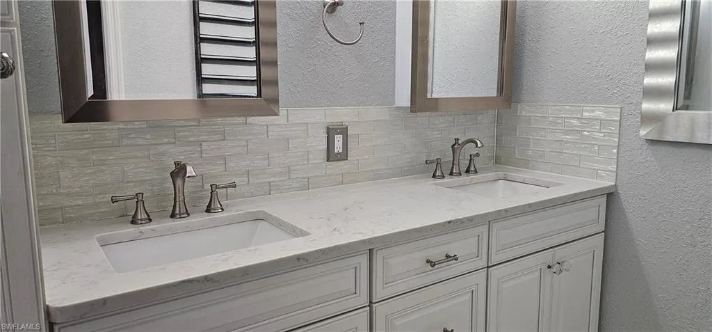 15131  Piping Plover  CT, North Fort Myers, FL 33917