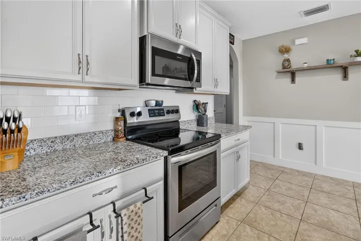 3223 Birchin Ln, Fort Myers, Florida 33916