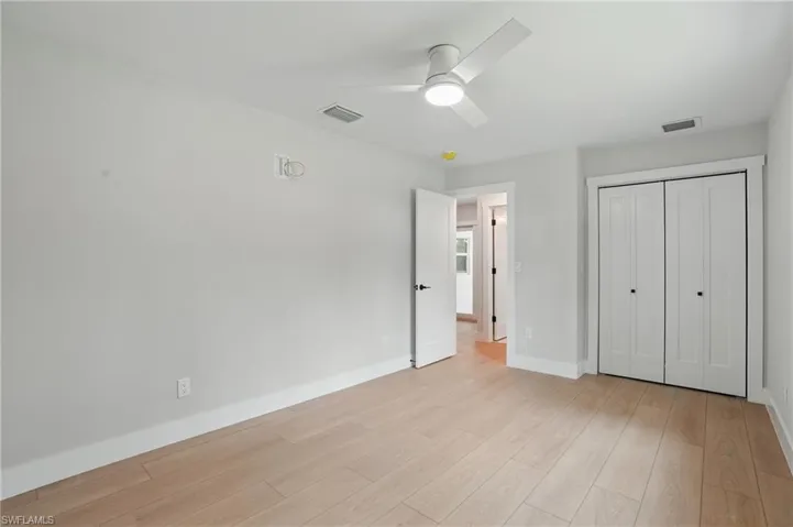5111  Palmetto Woods  DR, Naples, FL 34119
