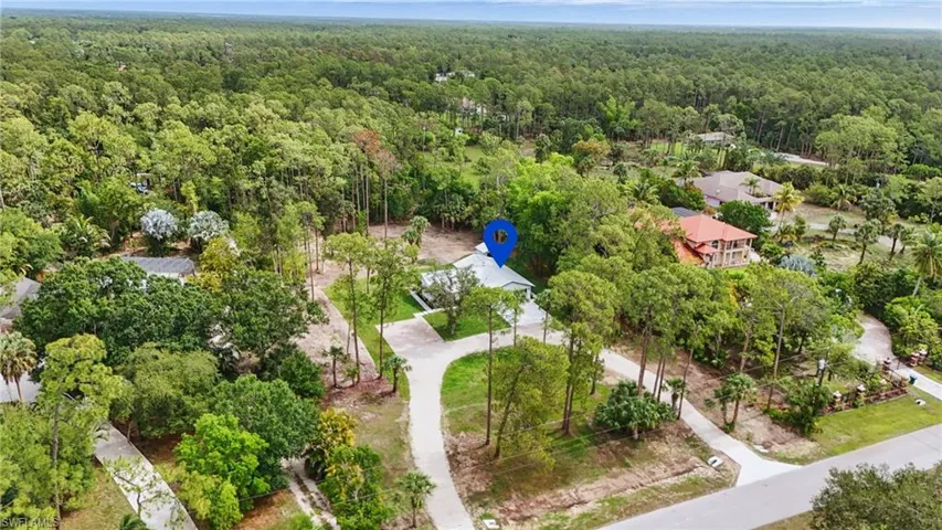 5111  Palmetto Woods  DR, Naples, FL 34119