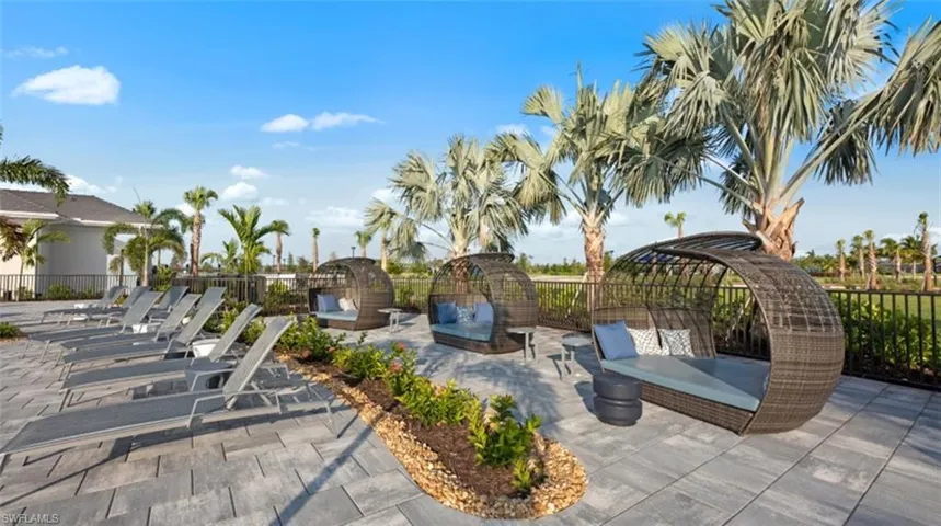 13832  Blue Bay  CIR, Fort Myers, FL 33913