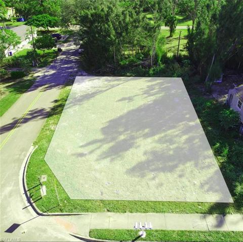 2887  Evans  AVE, FORT MYERS, FL 33901
