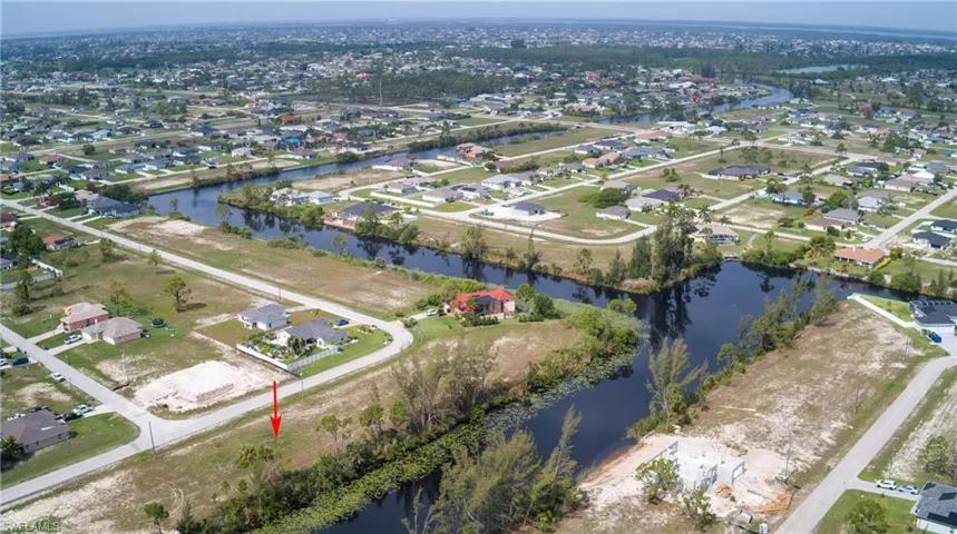 2103 Nw 26th St, Cape Coral, Florida 33993