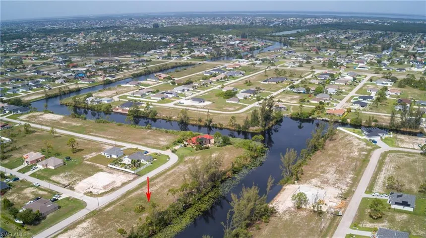 2103 Nw 26th St, Cape Coral, Florida 33993