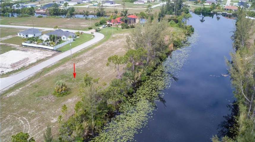 2103 Nw 26th St, Cape Coral, Florida 33993