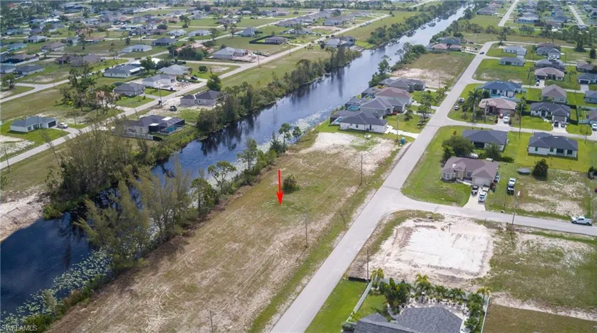 2103 Nw 26th St, Cape Coral, Florida 33993