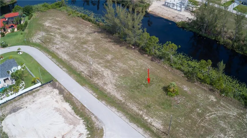 2103 Nw 26th St, Cape Coral, Florida 33993