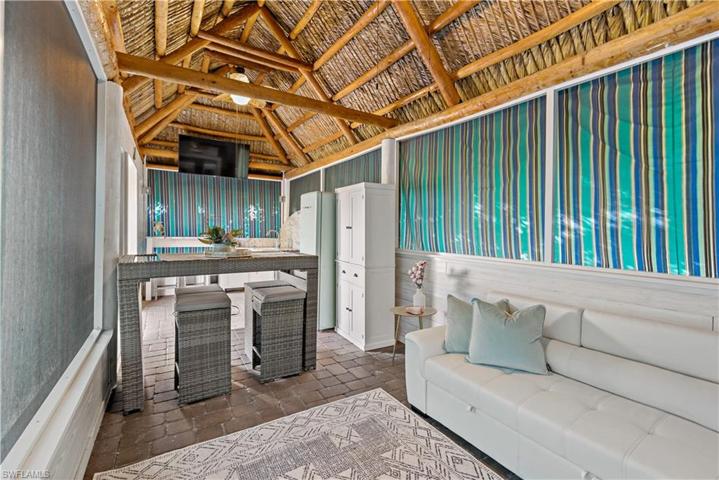 825 River View DR, EVERGLADES CITY FL 34139