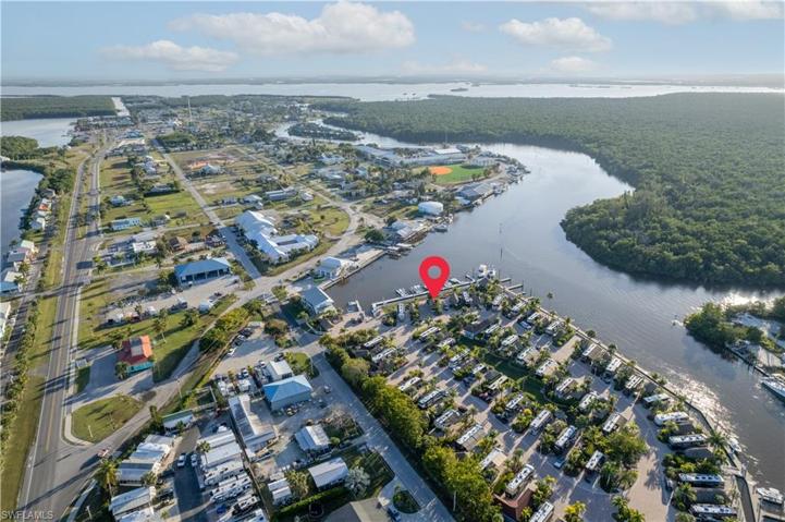 825 River View DR, EVERGLADES CITY FL 34139
