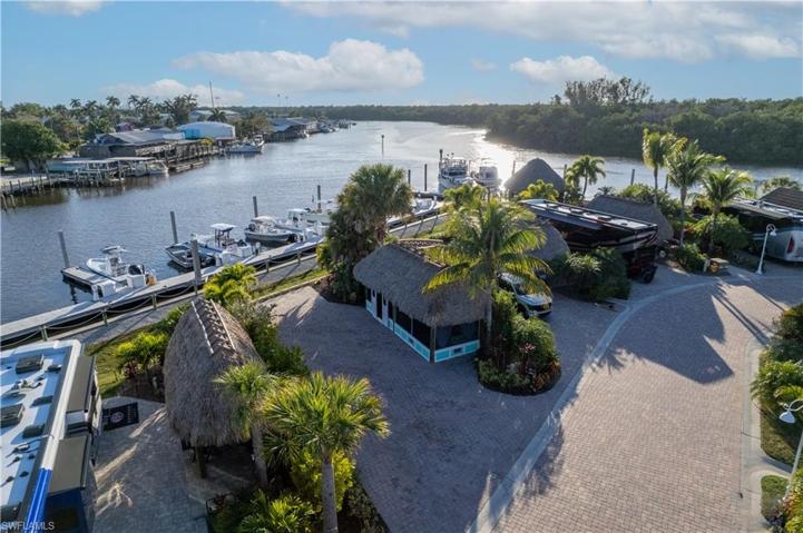 825 River View DR, EVERGLADES CITY FL 34139