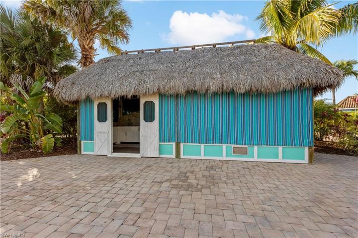 825 River View DR, EVERGLADES CITY FL 34139