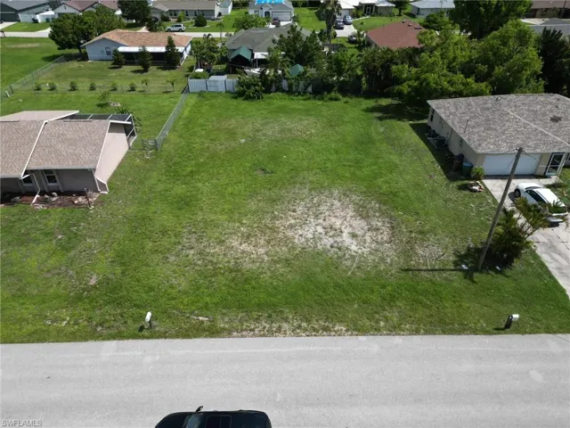 127 Sw 31st Ter, Cape Coral, Florida 33914