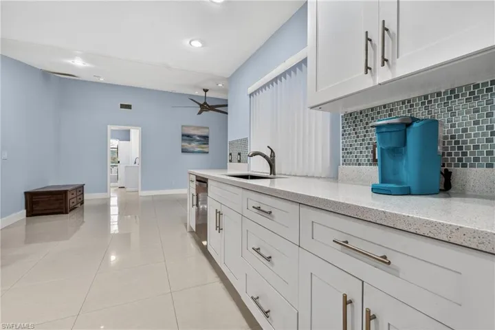 4129 Country Club Blvd, Cape Coral, Florida 33904