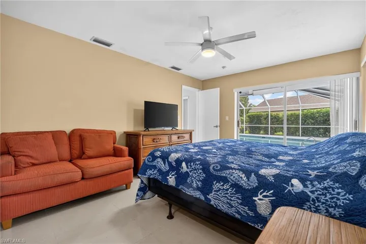4129 Country Club Blvd, Cape Coral, Florida 33904