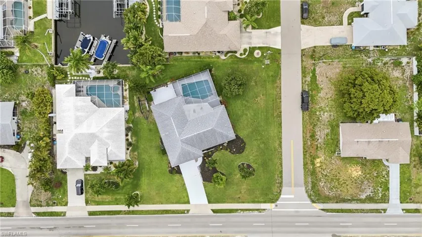 4129 Country Club Blvd, Cape Coral, Florida 33904