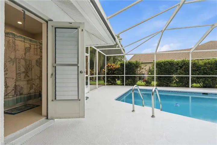 4129 Country Club Blvd, Cape Coral, Florida 33904