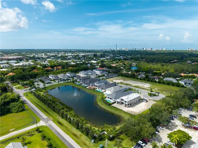 6704 Newport Rd, Naples, Florida 34109