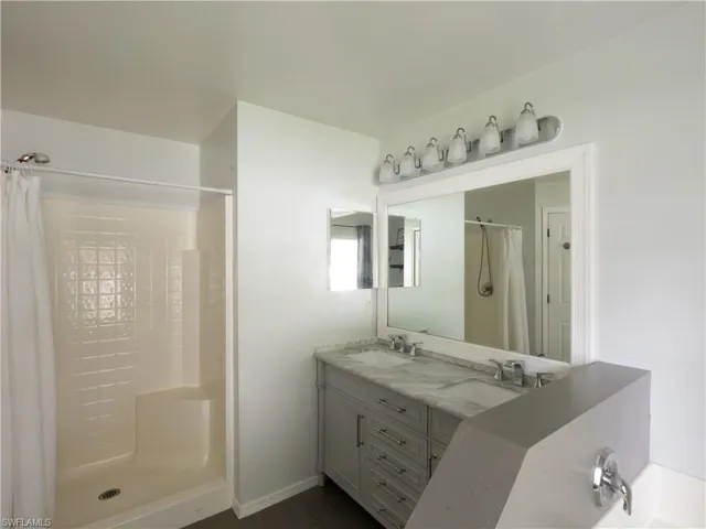 2501 Hawks Preserve Dr, Fort Myers, Florida 33905