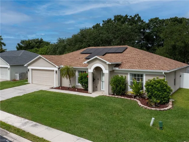 2501 Hawks Preserve Dr, Fort Myers, Florida 33905