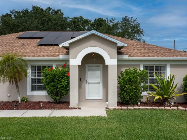 2501 Hawks Preserve Dr, Fort Myers, Florida 33905