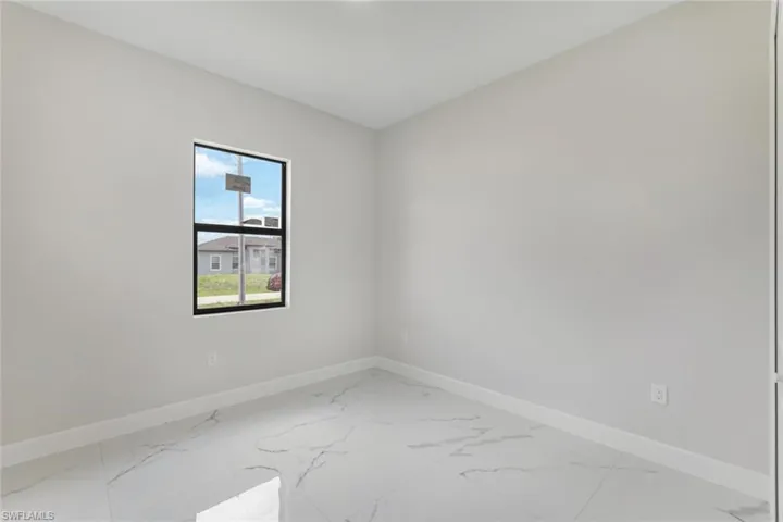 4409  5th W ST, Lehigh Acres, FL 33971