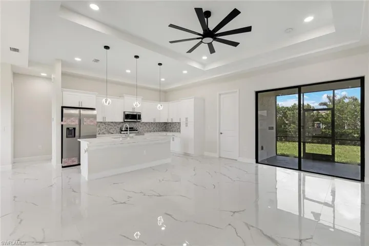 4409  5th W ST, Lehigh Acres, FL 33971