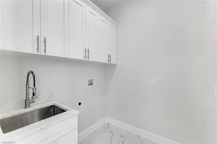 4409  5th W ST, Lehigh Acres, FL 33971